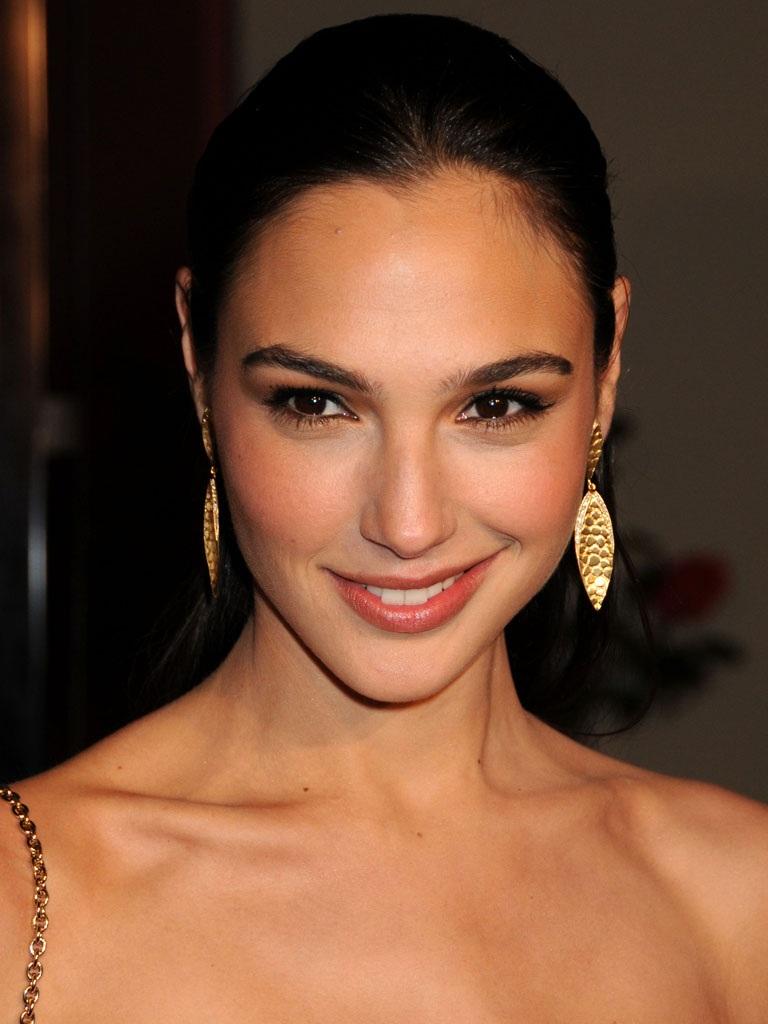 Gal Gadot - DC Movies Wiki