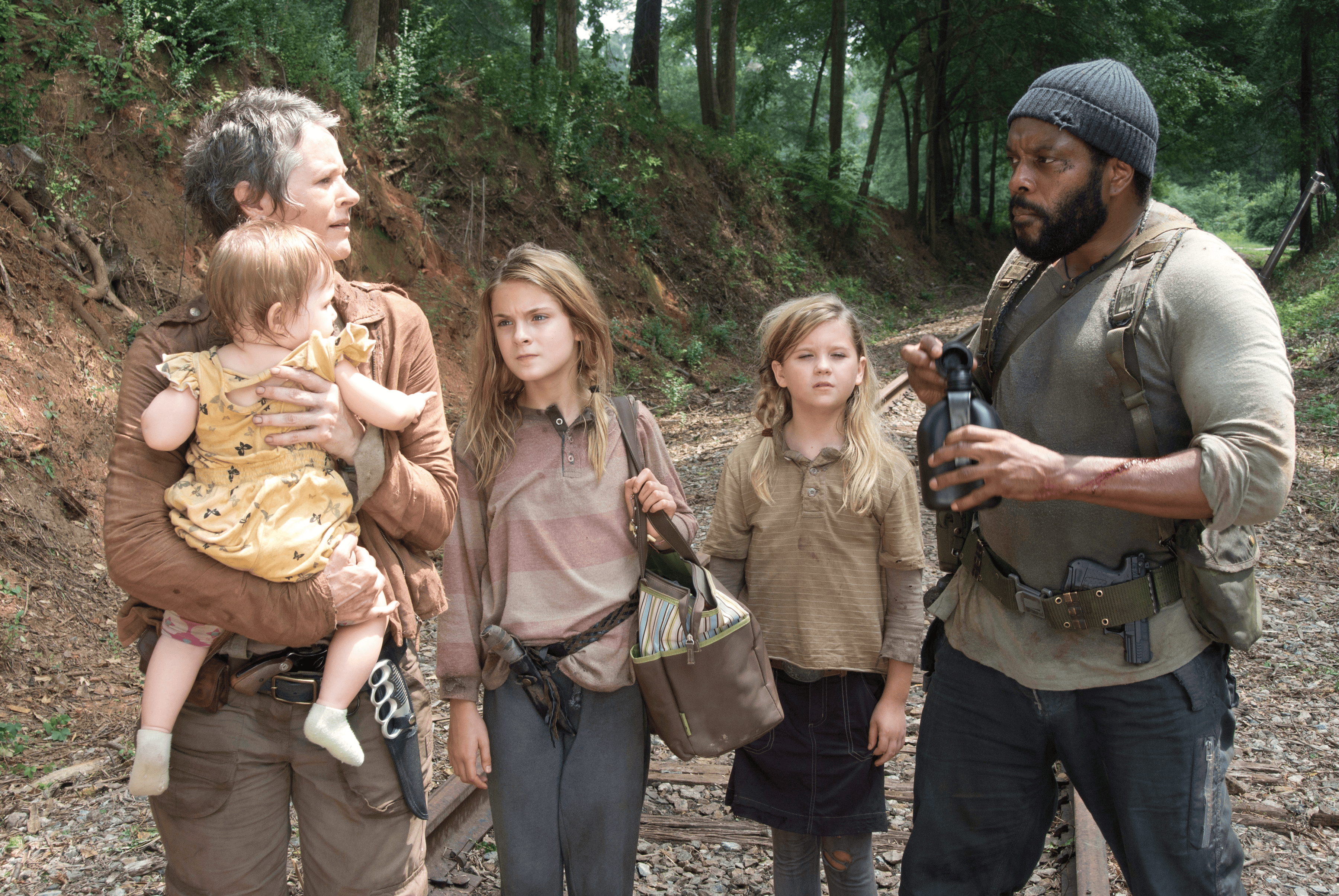 http://img3.wikia.nocookie.net/__cb20140217202534/walkingdead/images/b/b5/Inmates_Ty_Carol_and_Kids.png