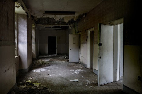 Image - Abandoned-north-wales-hospital-hallway.jpg - SomeOrdinaryGamers ...